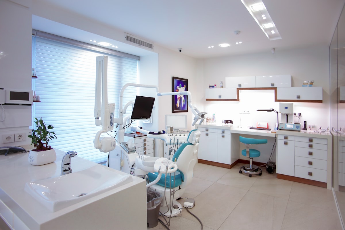 High-precision digital dental equipment at our Whitehall office